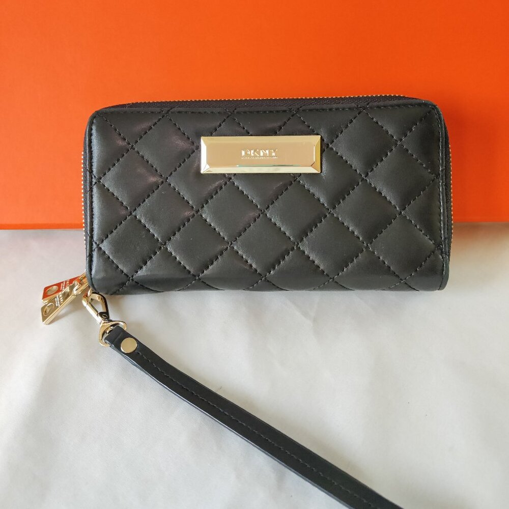 DKNY Quilted Nappa Leather Double Zipped Wallet Wristlet
